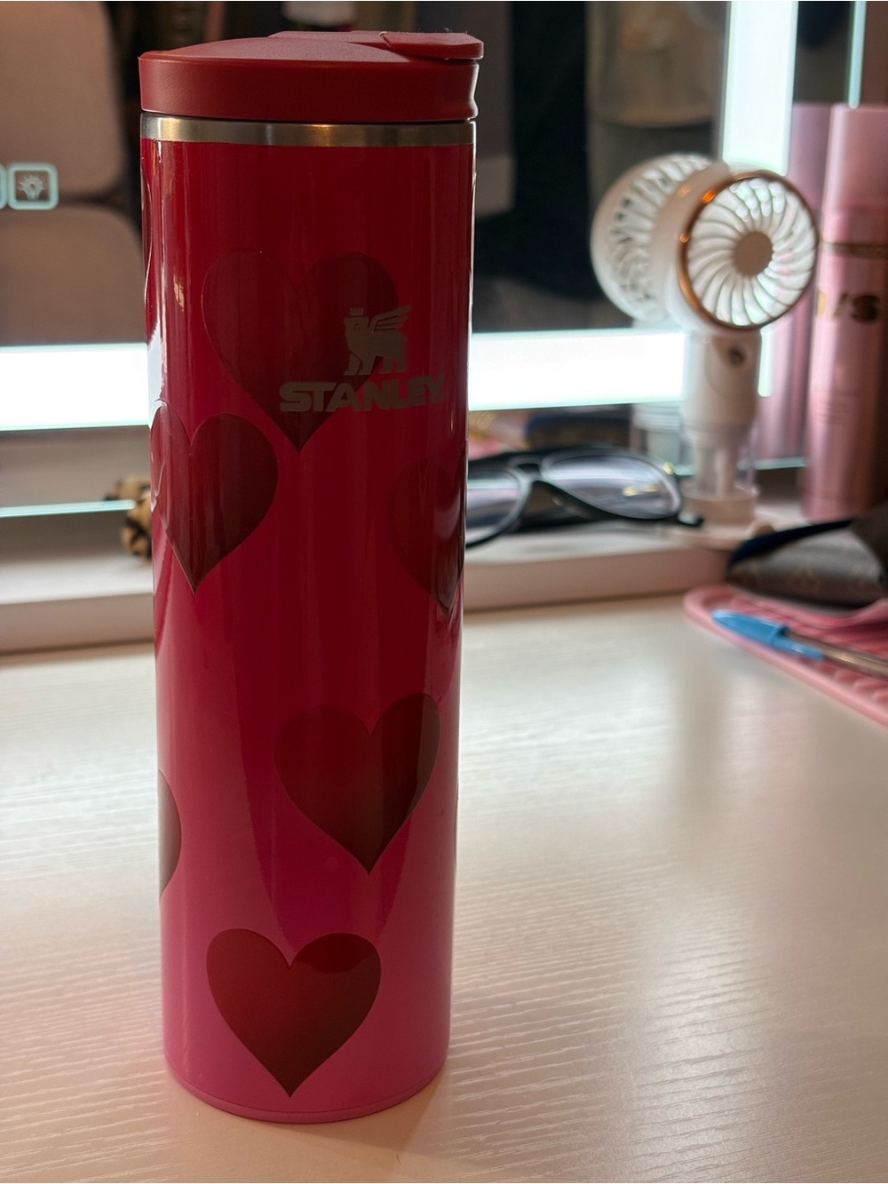 Stanley Pink Heart Stainless aerolight Tumbler
